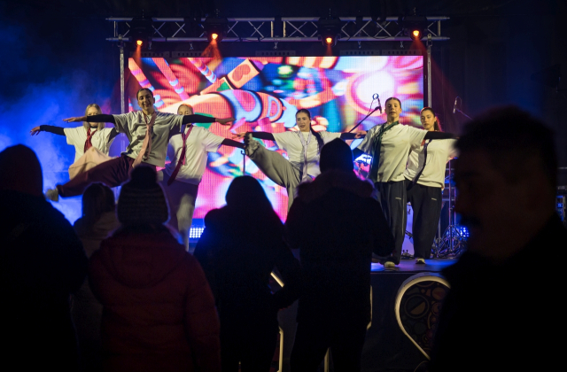 Bocheńszczyzna zagrała z WOŚP – mimo chłodu, z gorącym sercem. Zebrano ponad 142 tysiące złotych!