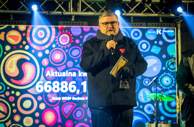 Bocheńszczyzna zagrała z WOŚP – mimo chłodu, z gorącym sercem. Zebrano ponad 142 tysiące złotych!