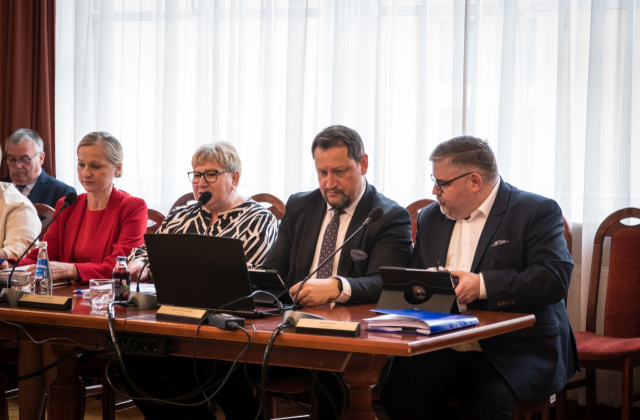 Zarząd Powiatu z absolutorium i wotum zaufania za rok 2024!