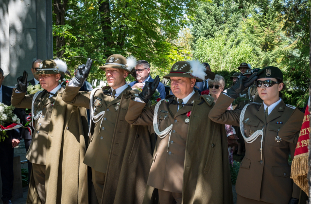 Miejsce pochówku gen. bryg. Jerzego Dobrodzickiego z tytułem Grobu Weterana Walk o Wolność i Niepodległość Polski