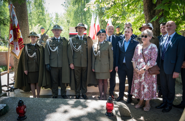 Miejsce pochówku gen. bryg. Jerzego Dobrodzickiego z tytułem Grobu Weterana Walk o Wolność i Niepodległość Polski