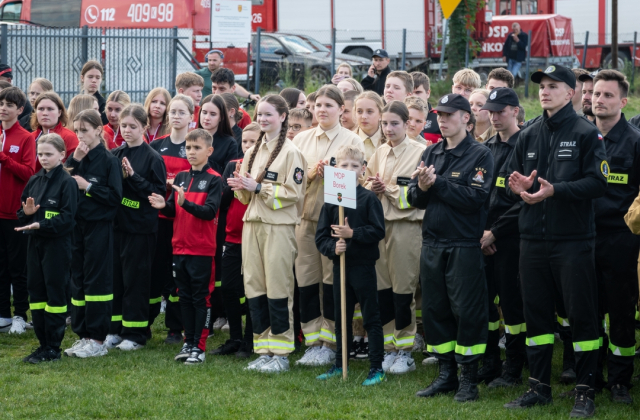 Strażacka rywalizacja w Rzezawie – XI Powiatowe Zawody Sportowo-Pożarnicze