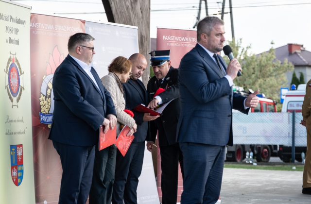 Strażacka rywalizacja w Rzezawie – XI Powiatowe Zawody Sportowo-Pożarnicze