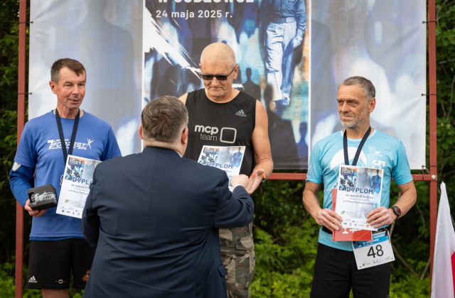 Biegacze uczcili bohatera – VIII Bieg Pileckiego w Jodłówce