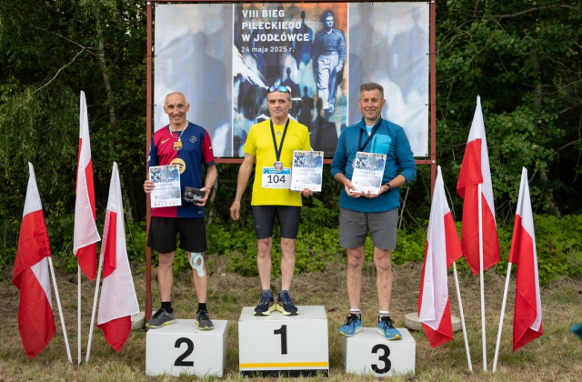 Biegacze uczcili bohatera – VIII Bieg Pileckiego w Jodłówce