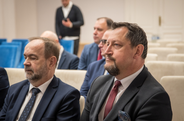 Adam Korta i Ryszard Drożdżak uhonorowani za wkład w rozwój samorządu terytorialnego