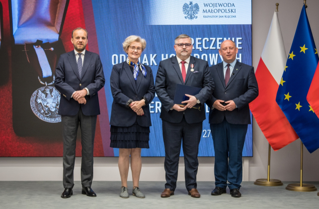 Adam Korta i Ryszard Drożdżak uhonorowani za wkład w rozwój samorządu terytorialnego
