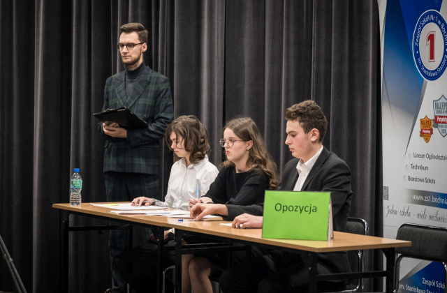 1 LO vs ZS nr 1 – Debata oksfordzka z okazji Narodowego Święta Pamięci Żołnierzy Wyklęty