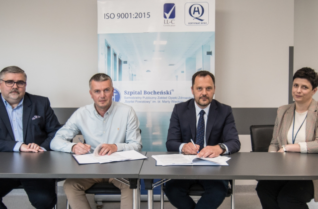 Podpisanie umowy na modernizację Apteki szpitalnej