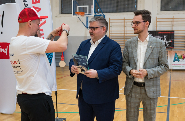 Rekordowa pomoc dla Michałka. Ponad 25 tysięcy złotych zebrane podczas charytatywnego turnieju futsalu w Bochni