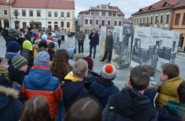 wystawa „Pokolenie Baczyńskiego”