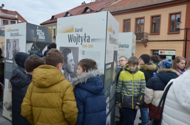 wystawa „Pokolenie Baczyńskiego”