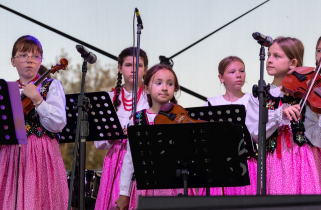 Powiatowe Święto Plonów 2025 w Trzcianie za nami...