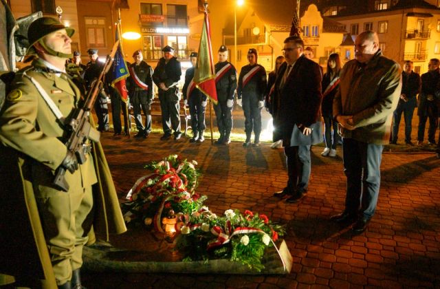 Żołnierze Wyklęci, Niezłomna Ukraina