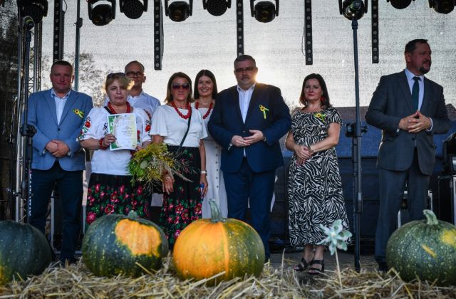 Powiatowe Święto Plonów w Nieszkowicach Małych 