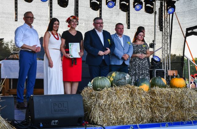 Powiatowe Święto Plonów w Nieszkowicach Małych 