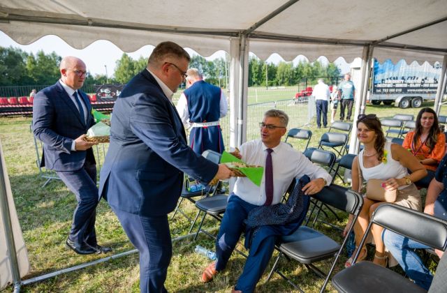 Powiatowe Święto Plonów w Nieszkowicach Małych 