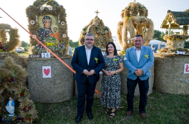 Powiatowe Święto Plonów w Nieszkowicach Małych 