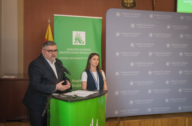 Uroczyste wręczenie voucherów dla jednostek OSP z Powiatu Bocheńskiego