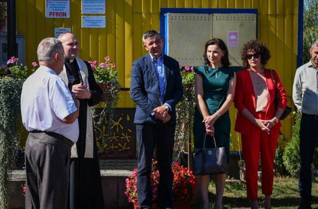 Siedziba WTZ w Proszówkach z nowy dachem