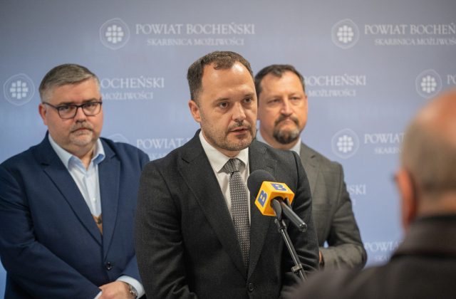 Konferencja prasowa dot. inwestycji dofinansowanych ze środków z Krajowego Planu Odbudowy