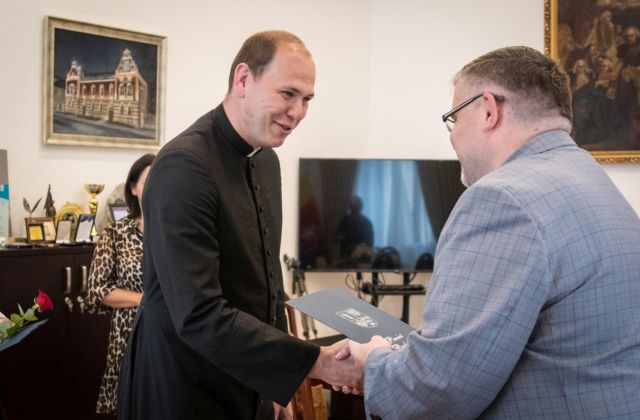 Nominacja dyrektorska i awanse zawodowe nauczycieli w powiecie
