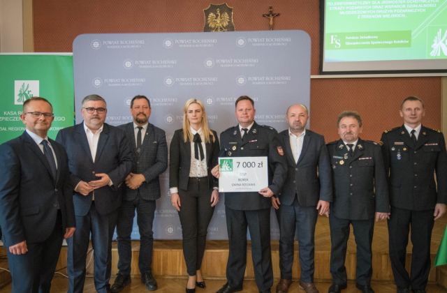 Uroczyste wręczenie voucherów dla jednostek OSP z Powiatu Bocheńskiego