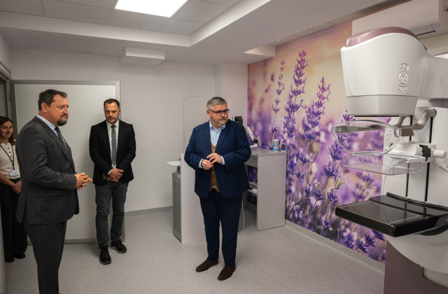 Konferencja prasowa dot. inwestycji dofinansowanych ze środków z Krajowego Planu Odbudowy