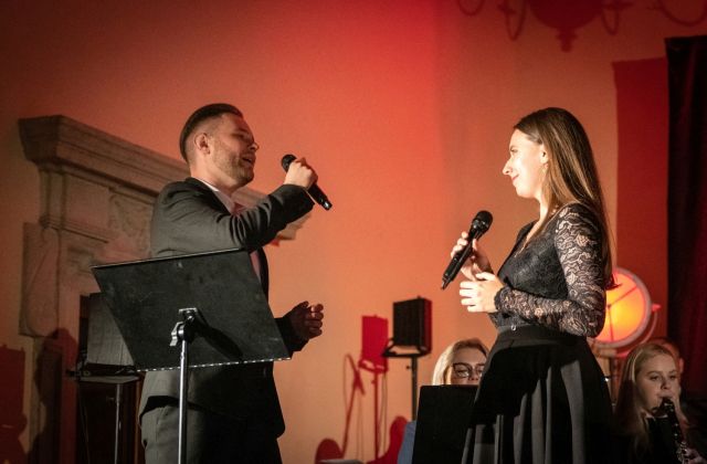 Koncer muzyki filmowej na zamku w Wiśniczu 