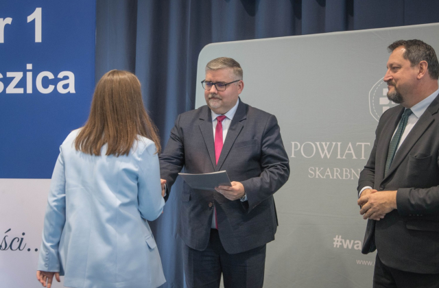 Stypendia i Nagrody Starosty Bocheńskiego dla uczniów i nauczycieli