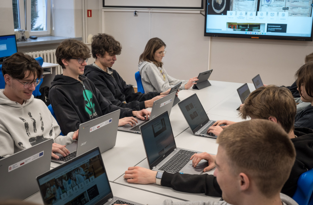 Nowoczesny sprzęt dla szkół ponadpodstawowych Powiatu Bocheńskiego