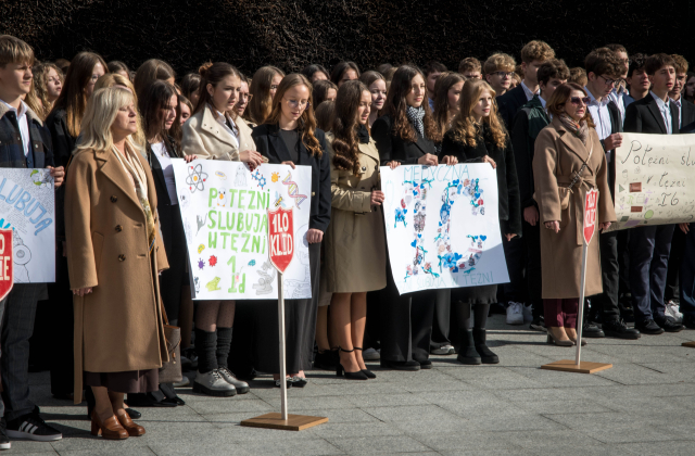 Ślubowanie pierwszoklasistów I Liceum Ogólnokształcącego w Bochni