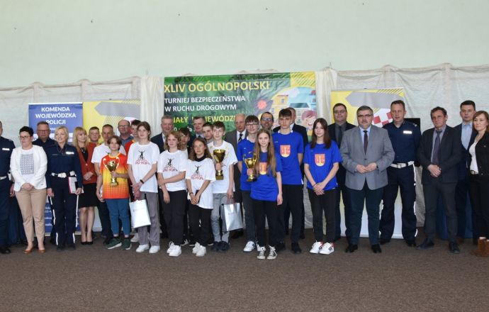 Finał wojewódzkiego XLIV Ogólnopolskiego Turnieju Bezpieczeństwa w Ruchu Drogowym