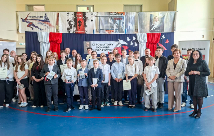 IX Konkurs o Rotmistrzu Pileckim w Jodłówce. Młodzież udowodniła swoją historyczną wiedzę