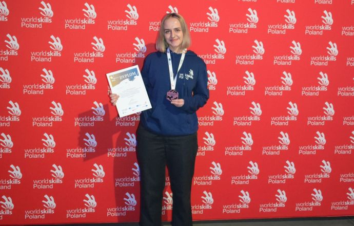 Uczennica Ekonomika Laureatką Ogólnopolskiego Konkursu Zawodów Branżowych SkillsPoland 2022
