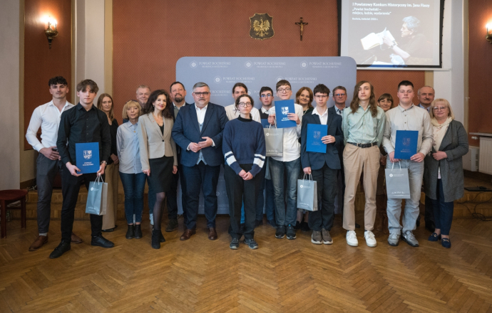 Bartłomiej Węglarz zwycięzcą I Powiatowego Konkursu Historycznego imienia Jan Flasza pt. „Powiat bocheński – miejsca, ludzie, wydarzenia”