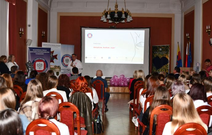 Dotykam, badam, żyję...