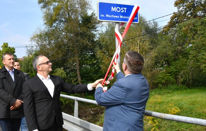 Most w Brzeźnicy otrzymał imię Wacława Woźnickiego