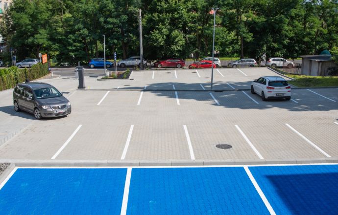 Nowy parking przy bocheńskim szpitalu