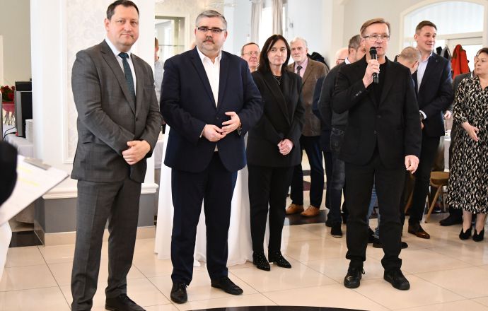 Ponad 250 osób bawiło się na balu osób z niepełnosprawnościami