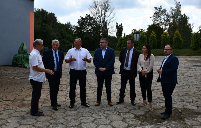 Zarząd z wizytą w szkołach średnich