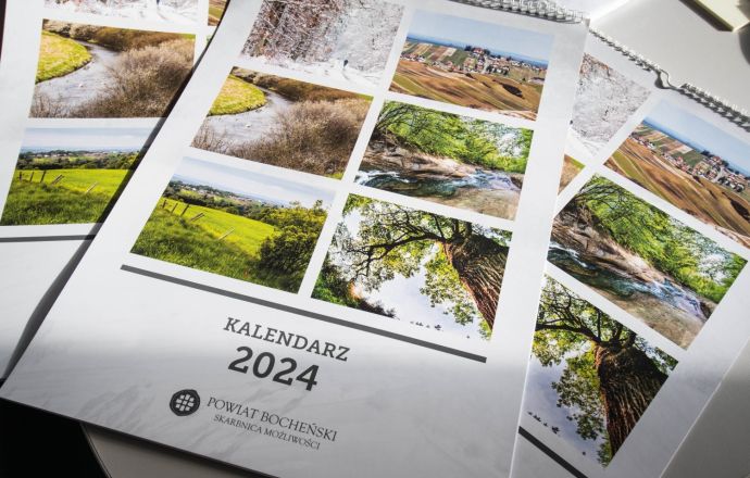 Powiatowy kalendarz na rok 2024 jest jeszcze dostępny 