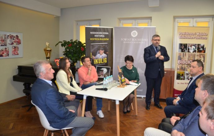 O niedokończonej historii w bocheńskiej bibliotece