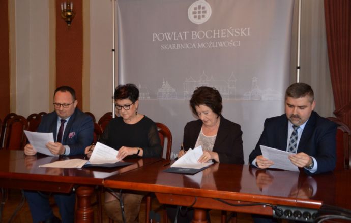 15,5 miliona złotych na drogę Gawłów - Bogucice
